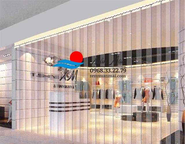 Rèm cửa làm bằng nhựa PVC