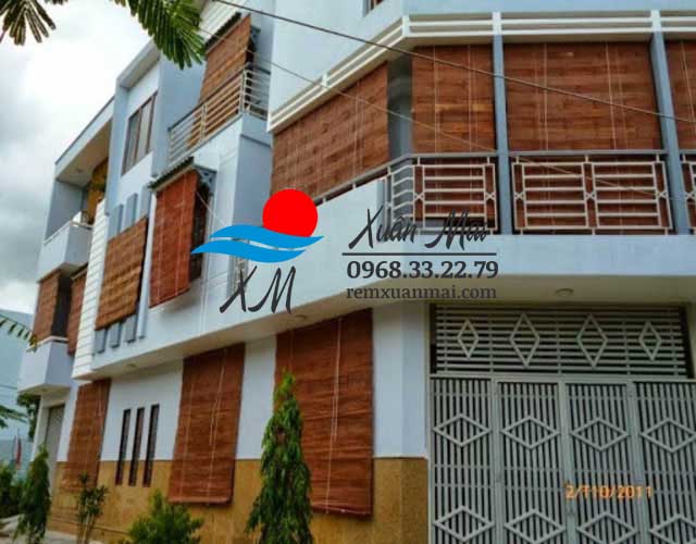 Rèm tre tuy đơn giản nhưng vẫn đảm bảo được tính tinh tế, thẩm mỹ cho căn nhà